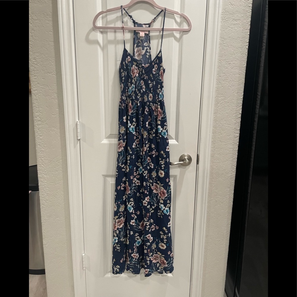 XS maxi dress blue floral